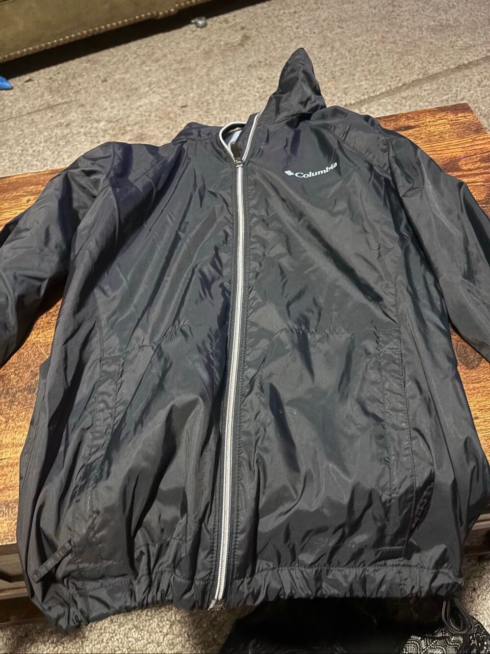 Columbia Hooded Windbreaker Jacket Black M Full Zip Gorpcore Athleisure